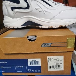 Arise white jet reebok